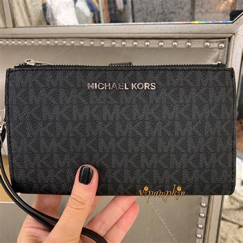 michael kors jet set travel double zip wristlet black|michael kors wallet double zip.